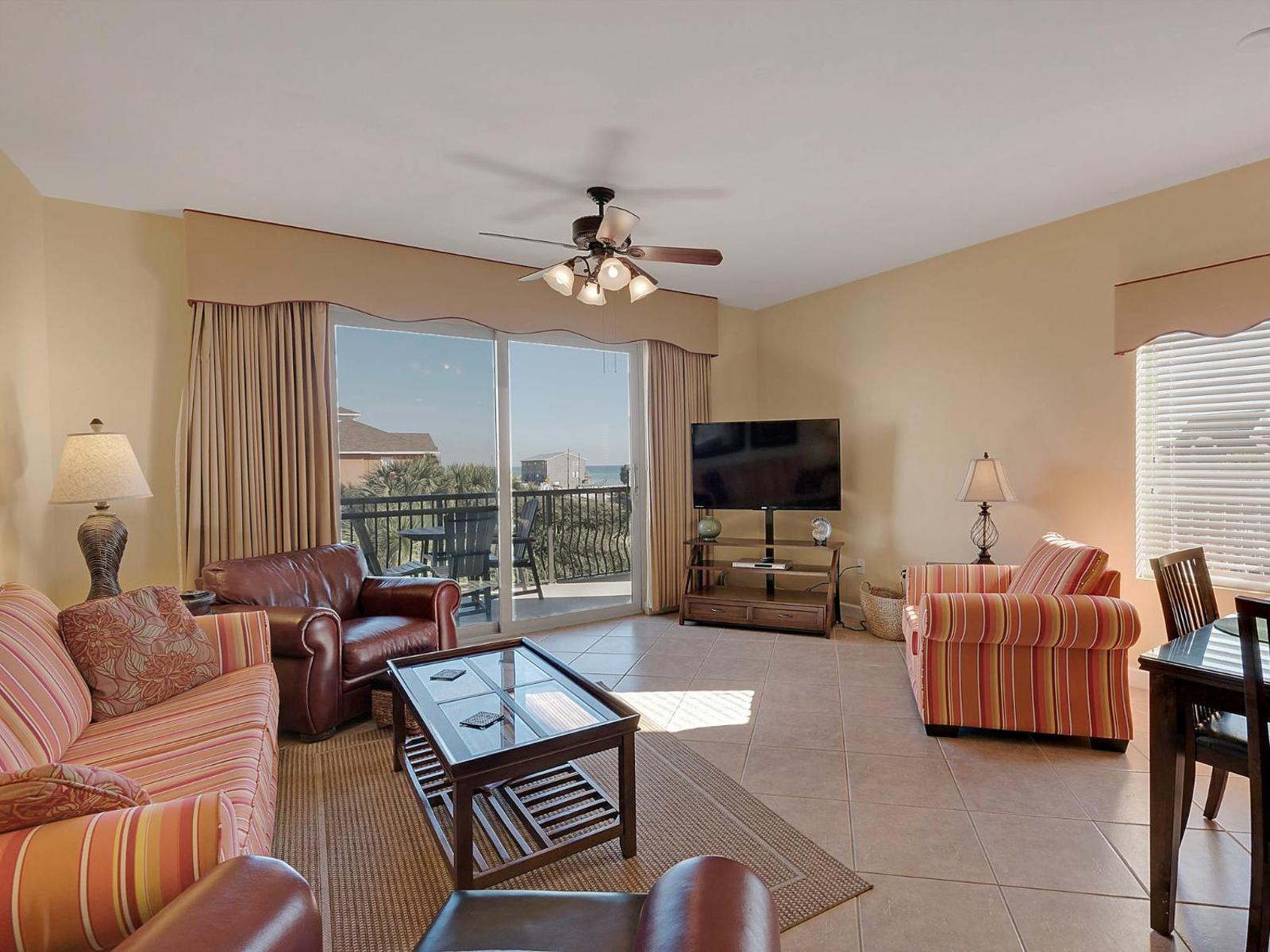 Beach Resort 316 Main image 1